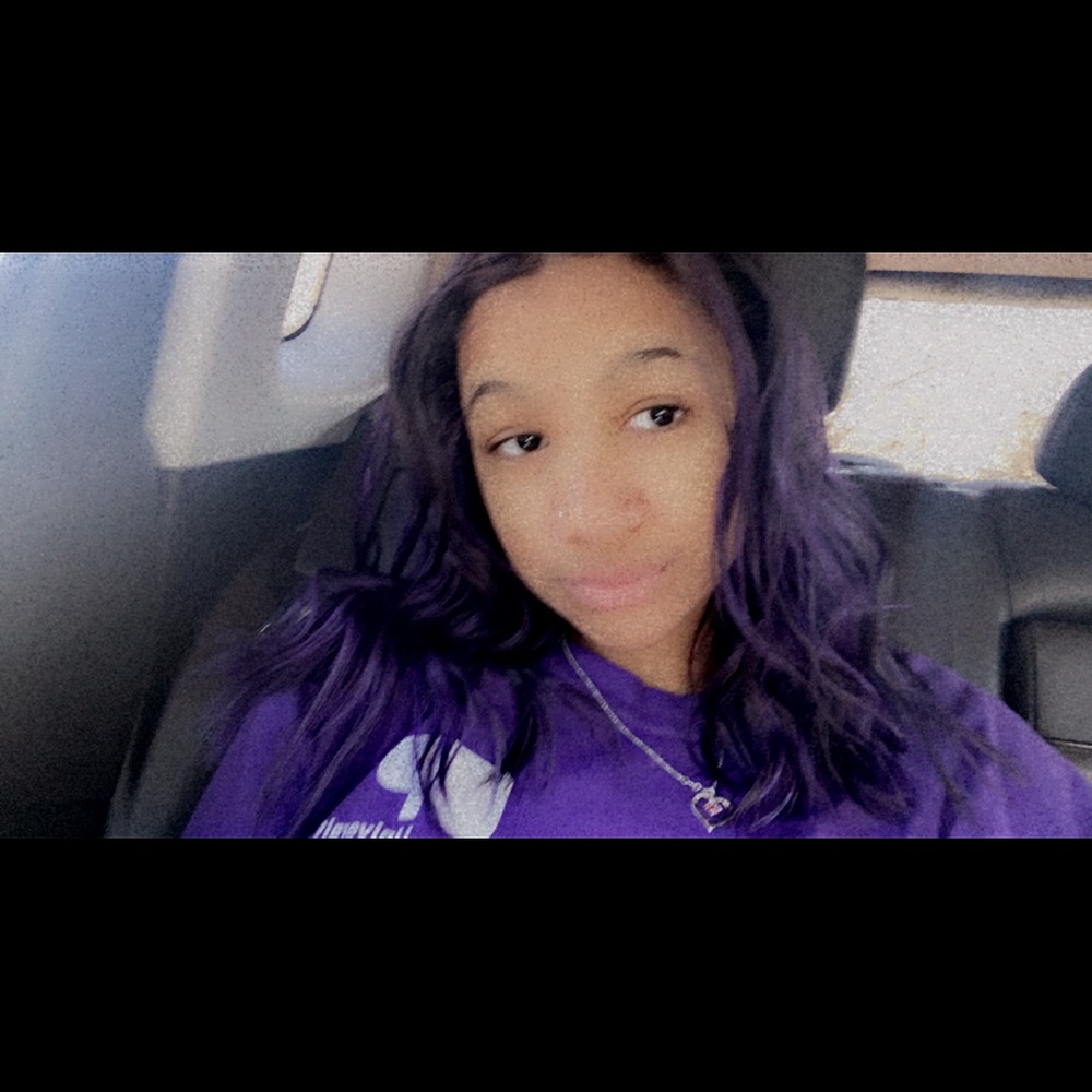 Meet your Posher, Ari